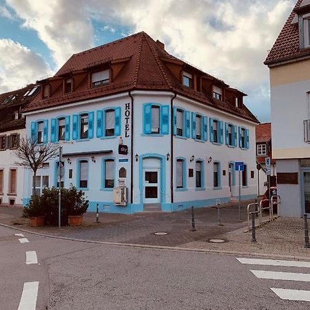 Gaestehaus Kronenstrasse ชเวทซิงเงน ภายนอก รูปภาพ
