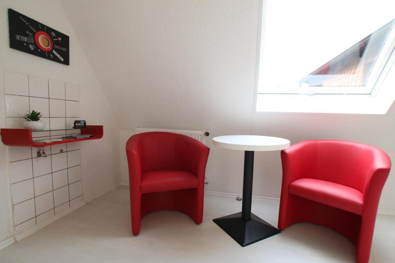 Gaestehaus Kronenstrasse ชเวทซิงเงน ภายนอก รูปภาพ