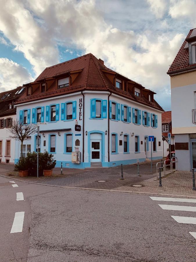 Gaestehaus Kronenstrasse ชเวทซิงเงน ภายนอก รูปภาพ